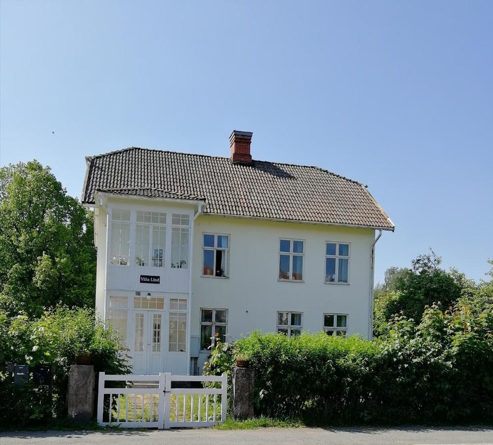 Villa Lind B&B Ingatorp Extérieur photo